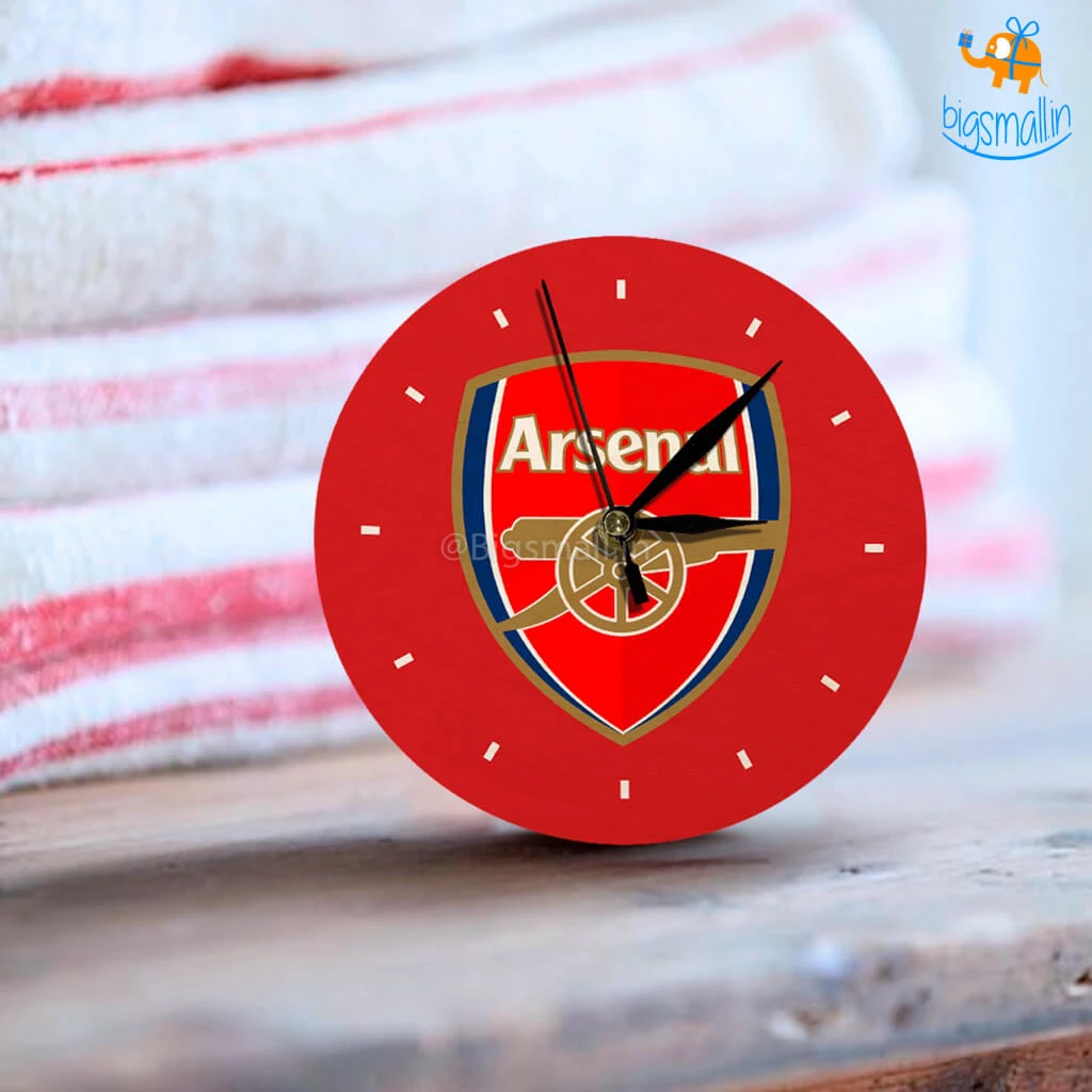 Bigsmall_cc Arsenal Wooden Table Clock