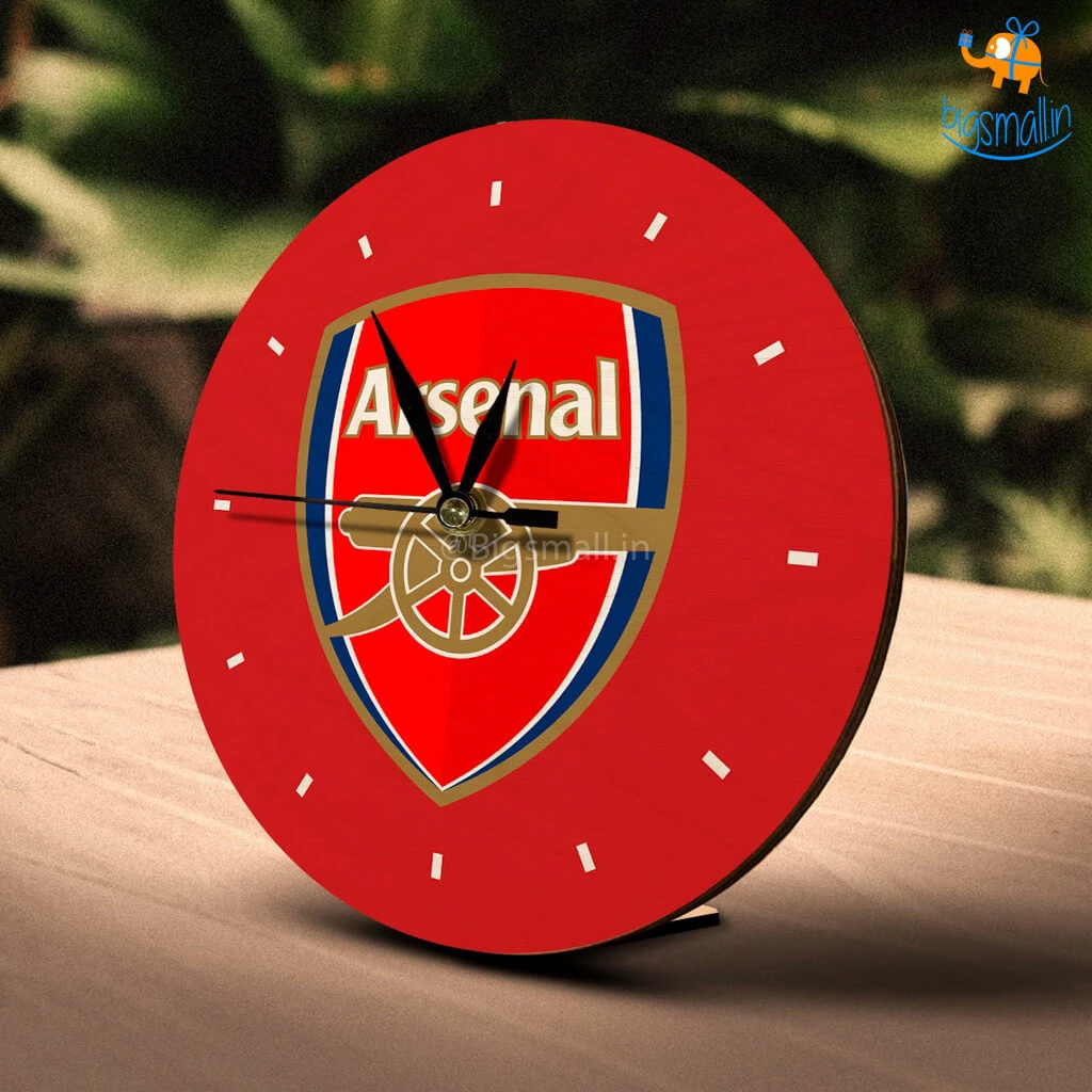 Bigsmall_cc Arsenal Wooden Table Clock