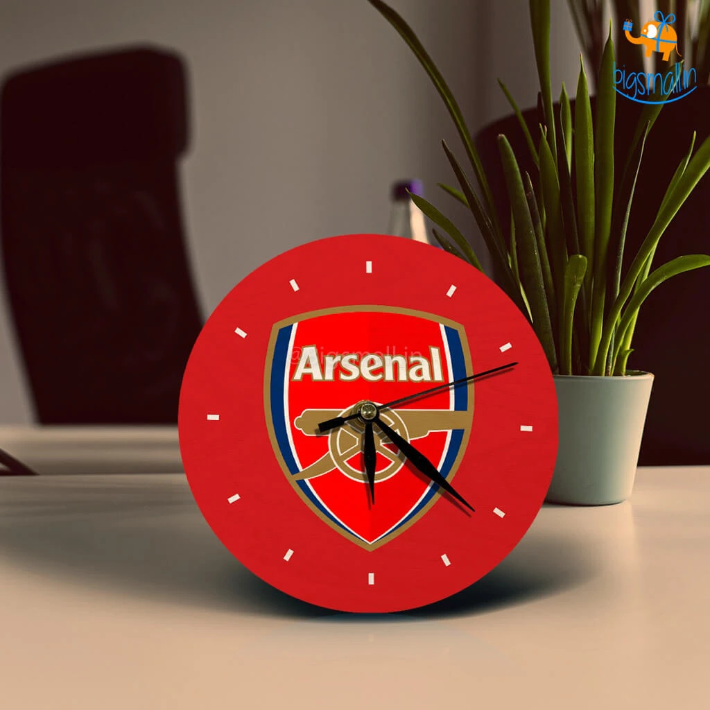 Bigsmall_cc Arsenal Wooden Table Clock