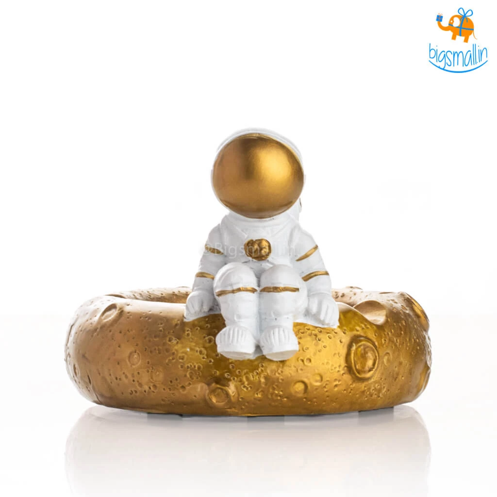 Bigsmall_hmk Astronaut Ashtray All Of It