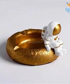 Bigsmall_hmk Astronaut Ashtray All Of It