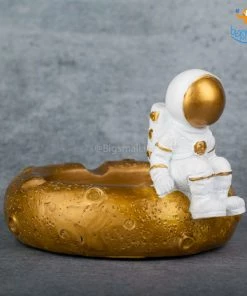 Bigsmall_hmk Astronaut Ashtray All Of It