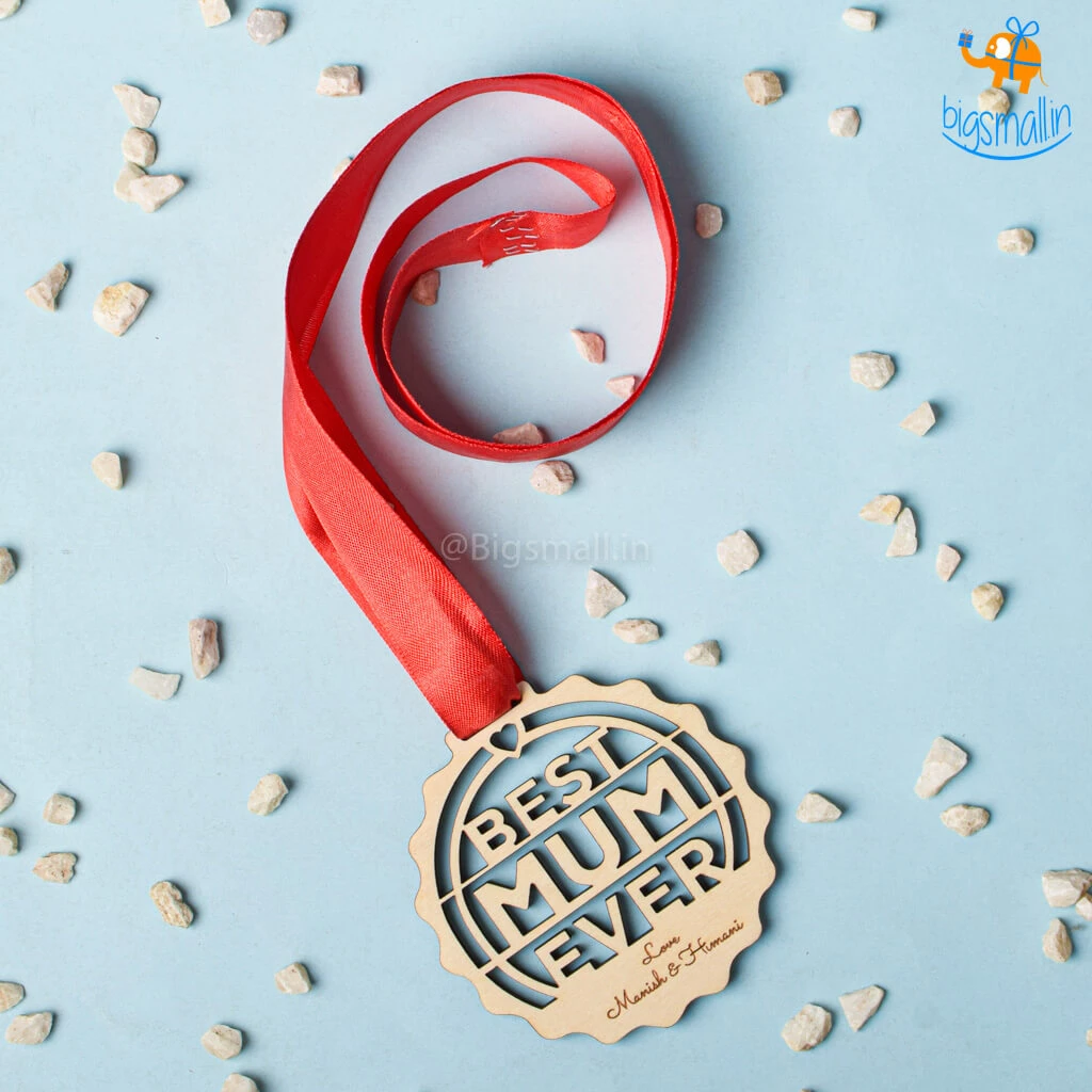 Chitra Chaya Personalized Best Mum Wooden Medal | COD Not Available