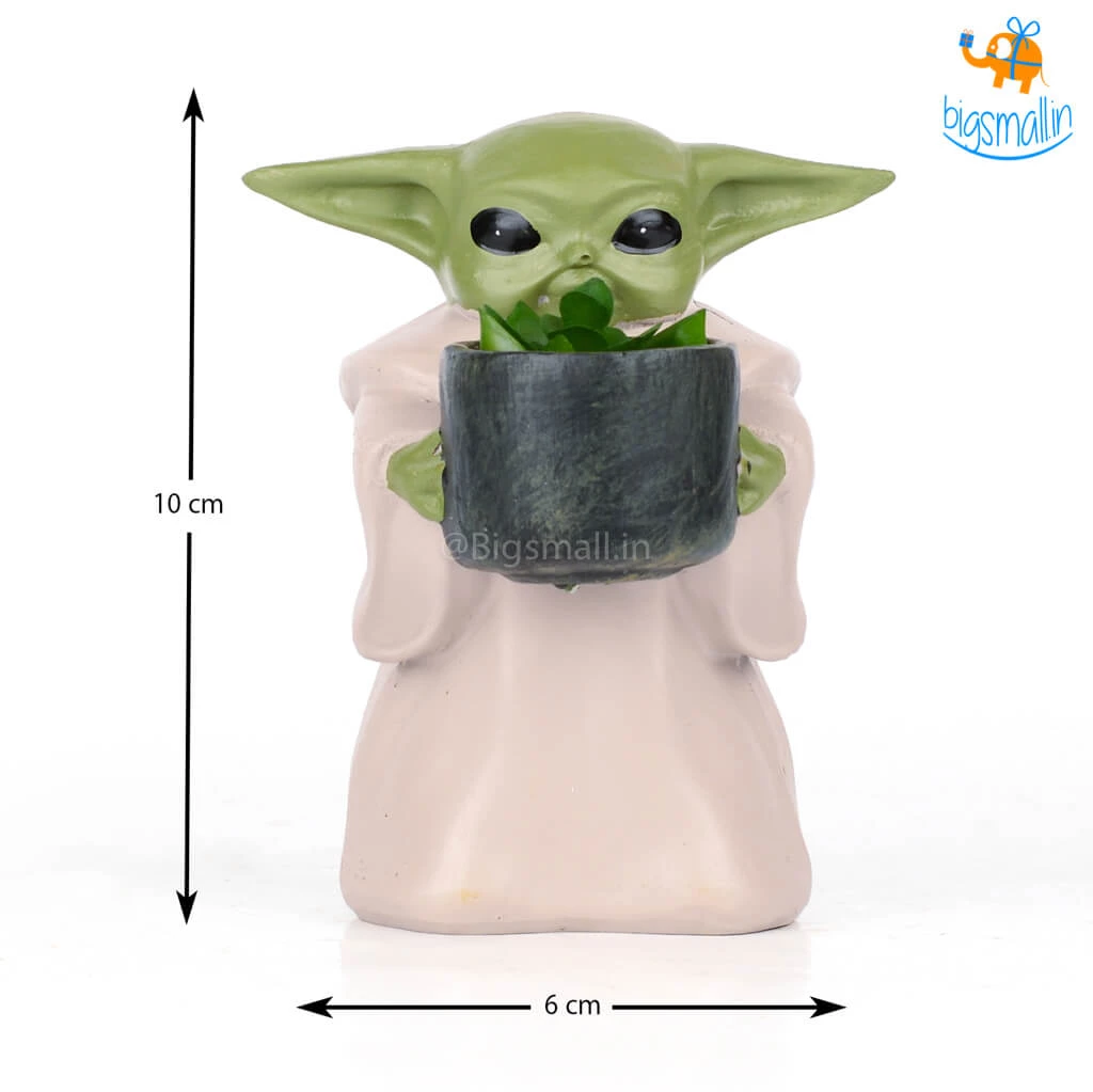 Big Daddy Baby Yoda Decorative Planter