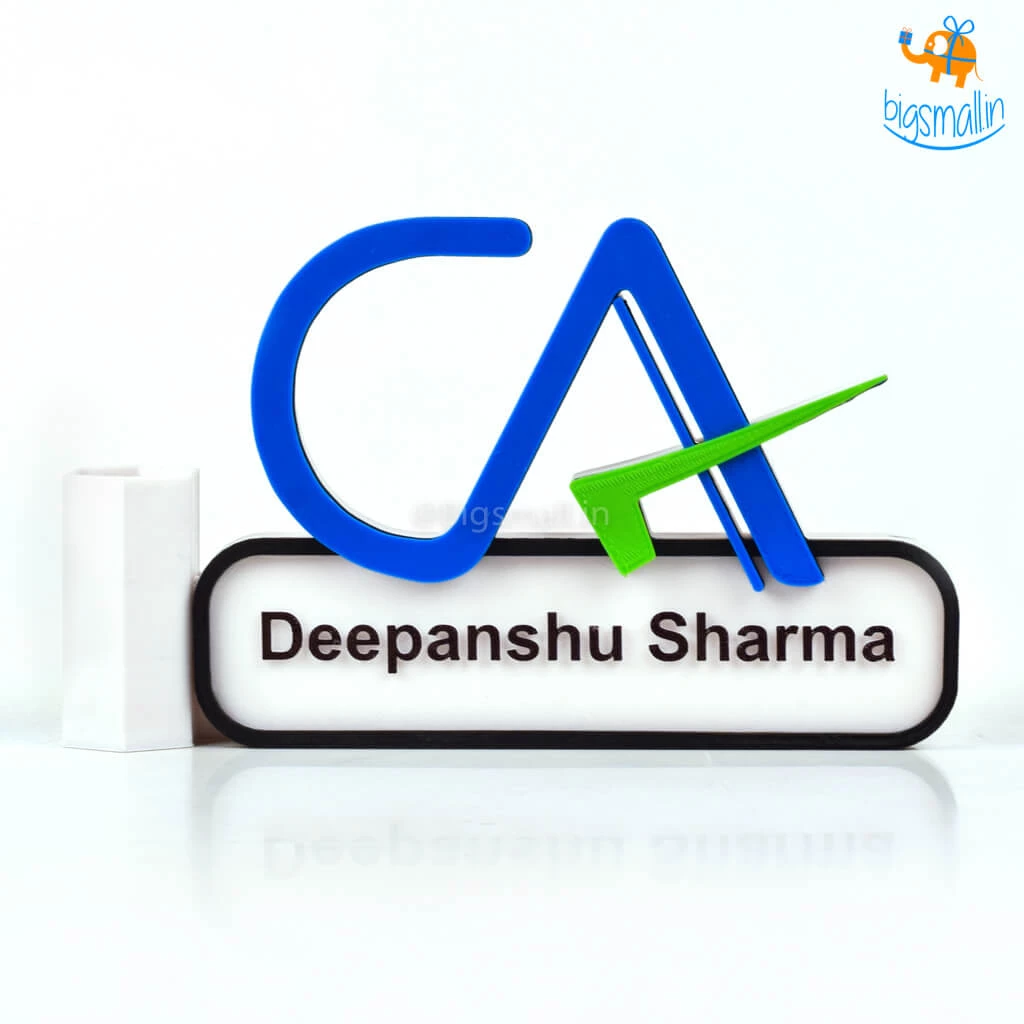 Isagon Personalized CA Pen Stand