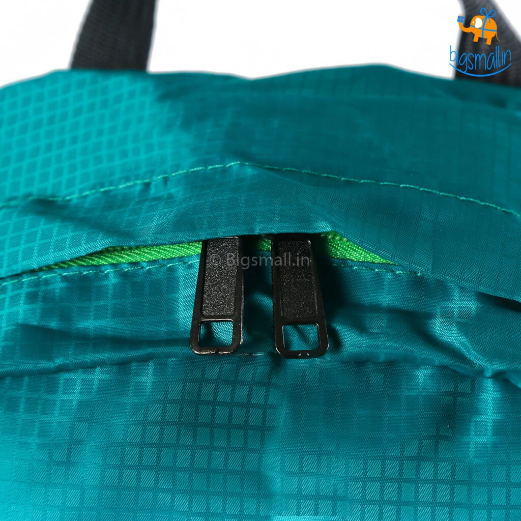 VinnyC Foldable Backpack