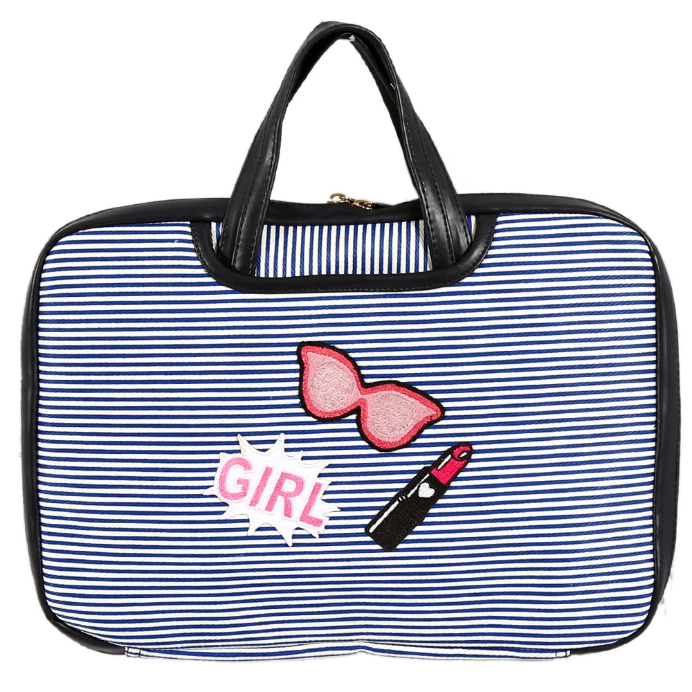 Bigsmall_piu All Of It Trendy Girl Laptop Sleeve