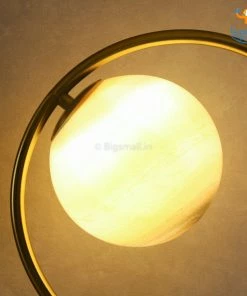 AmyLi 3D Glass Planet Table Lamp