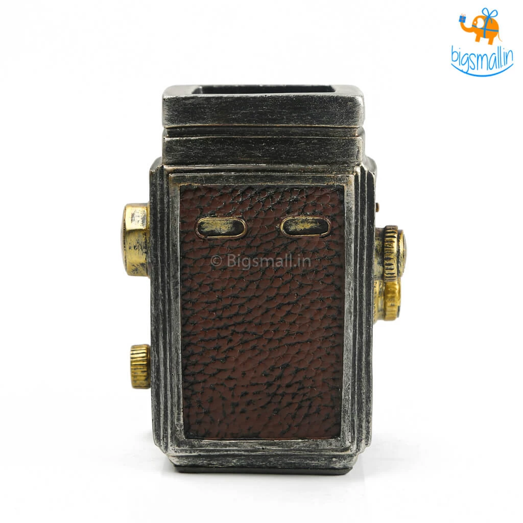 Vinny Y Vintage Camera Pen Holder