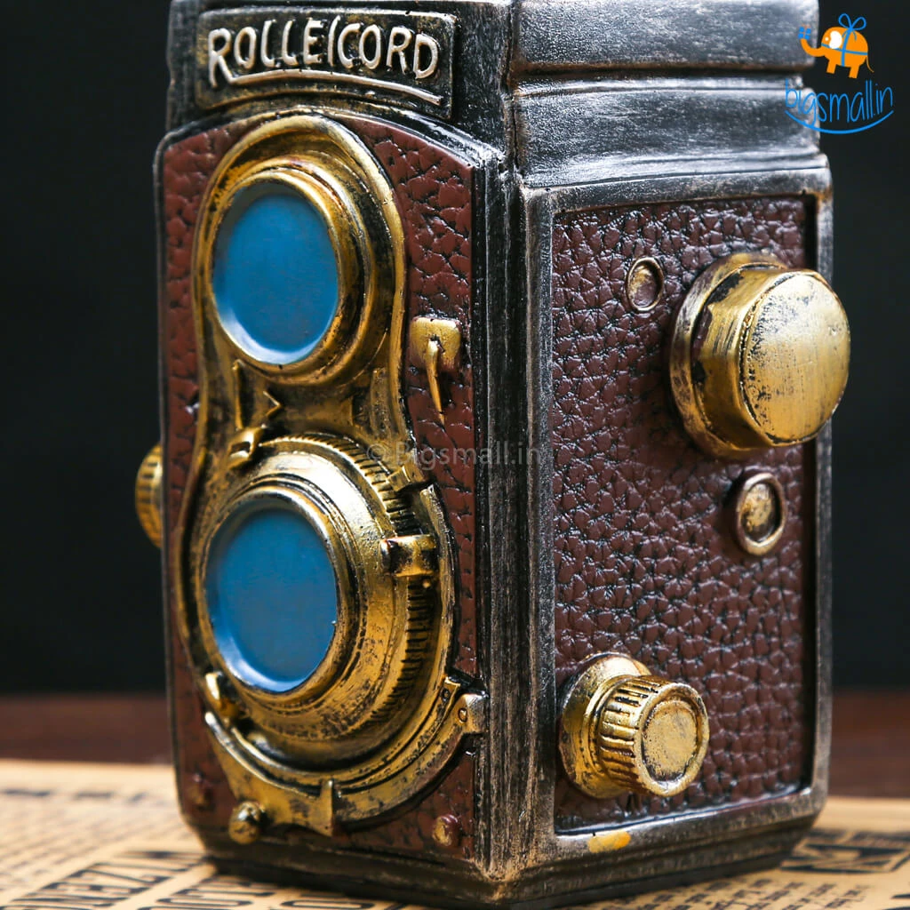 Vinny Y Vintage Camera Pen Holder