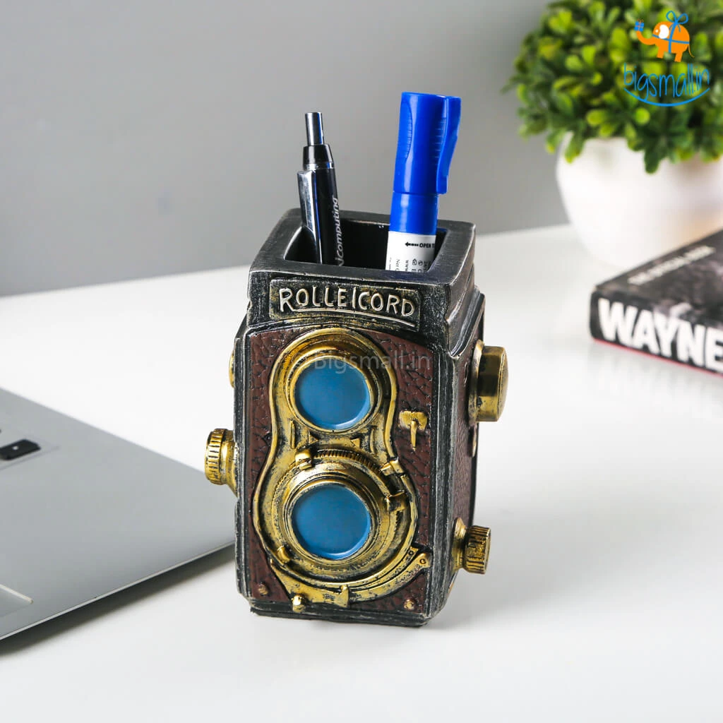 Vinny Y Vintage Camera Pen Holder