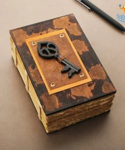 Ascetic Vintage Key Journal