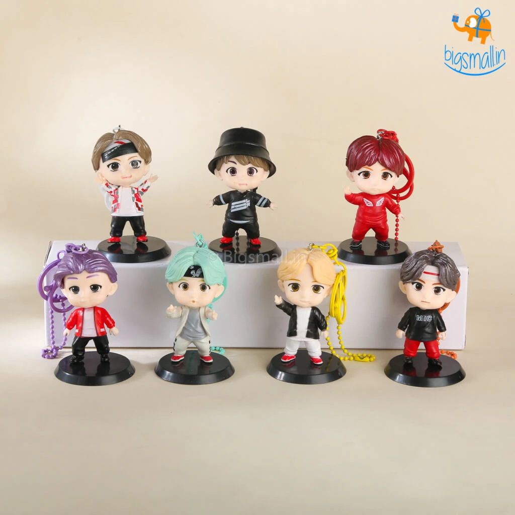Bigsmall_hmk BTS Action Figure With Keychain - Set Of 7