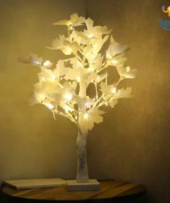 Bigsmall_hmk All Of It White Maple Leaf LED Lamp