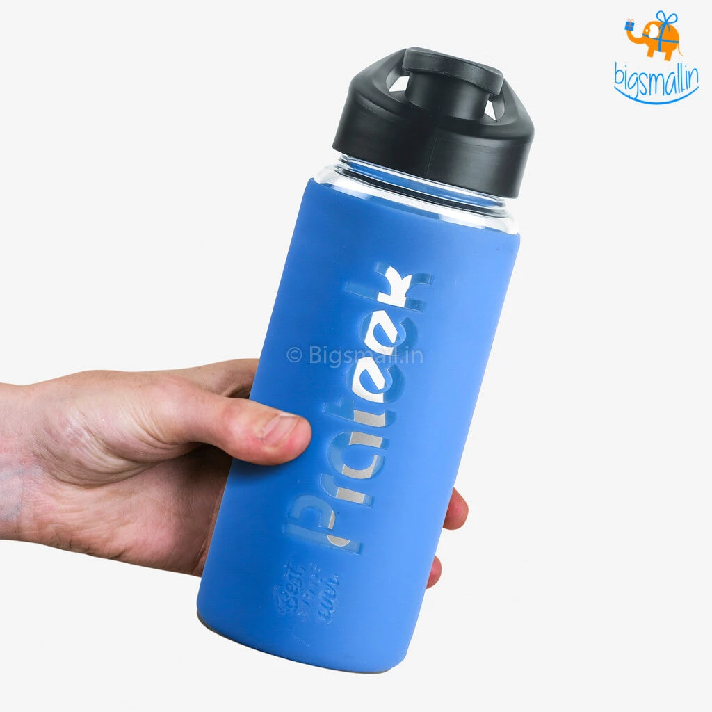 Myreon Personalized Rakhi Glass Bottle | COD Not Available