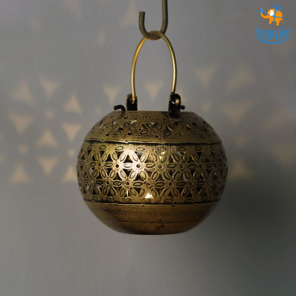 Indian Craft Vintage Gold Candle Holder