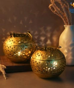 Indian Craft Vintage Gold Candle Holder