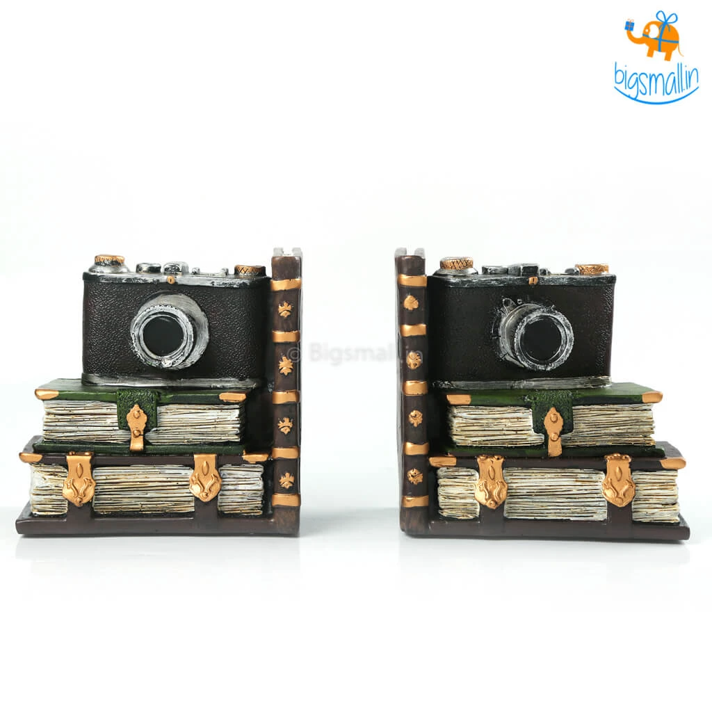 Vinny Y Retro Camera Bookends All Of It