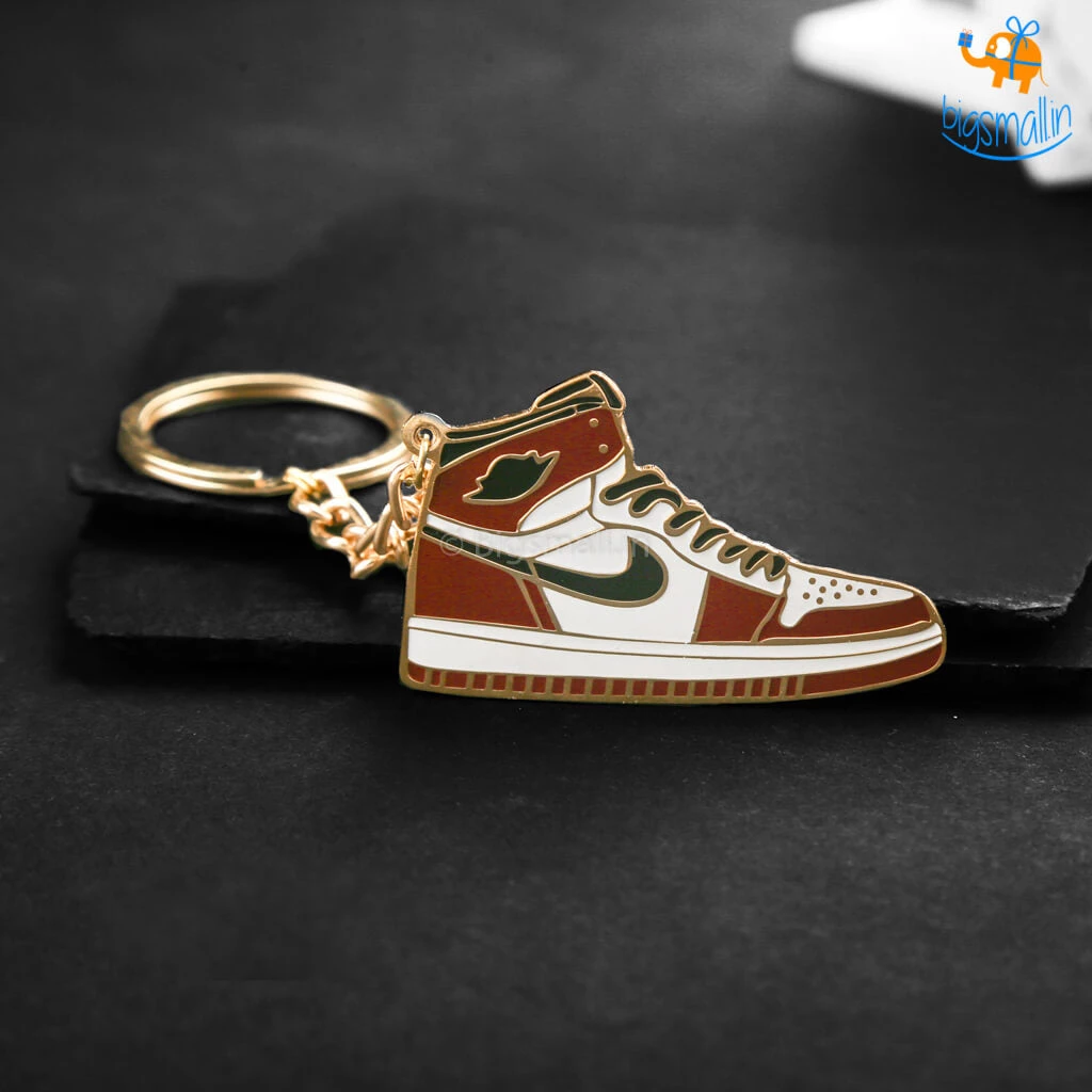 Bigsmall_piu Sneakers Lover Metallic Keychain