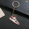 Bigsmall_piu Sneakers Lover Metallic Keychain