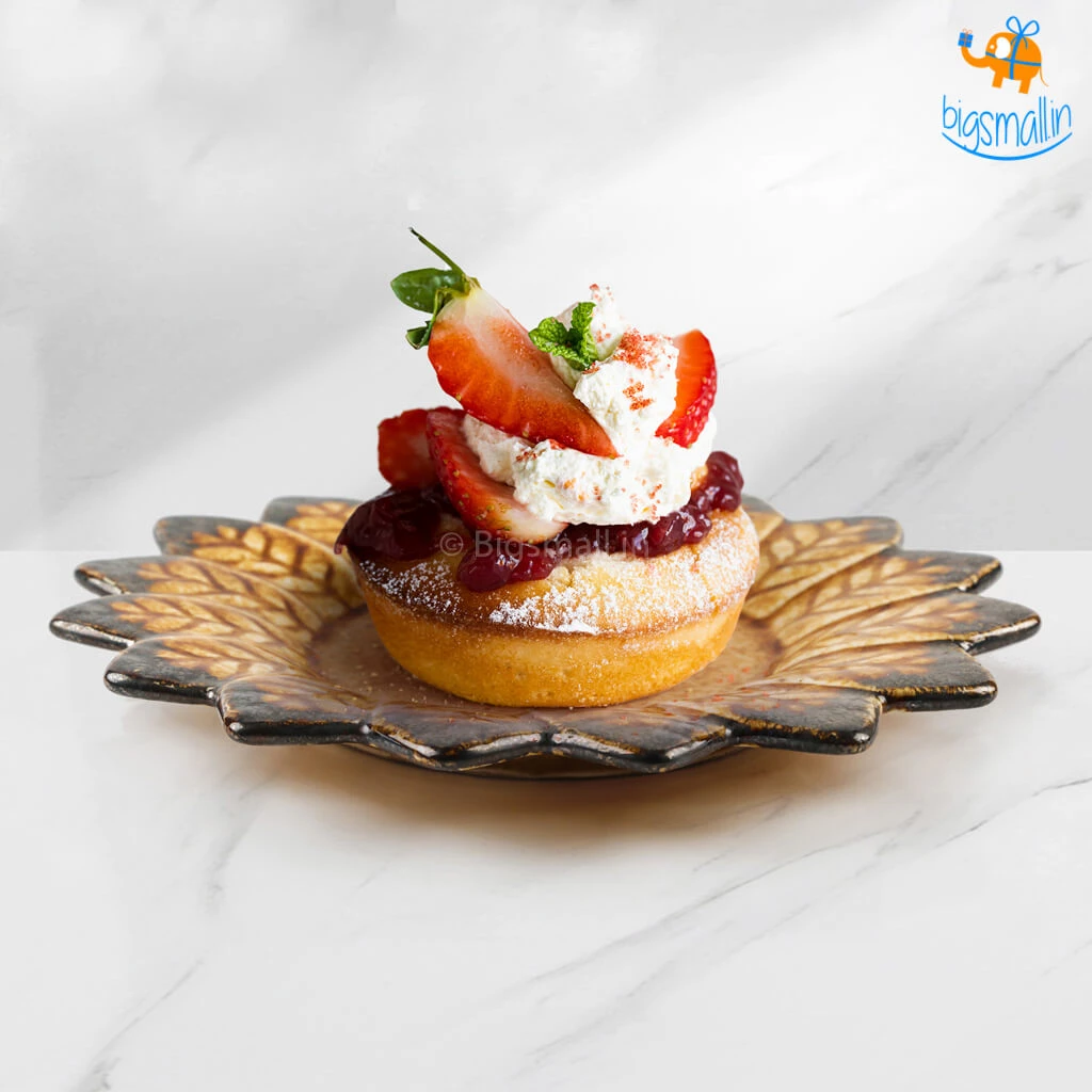 Fancy All Of It Sunflower Shaped Handmade Ceramic Plate