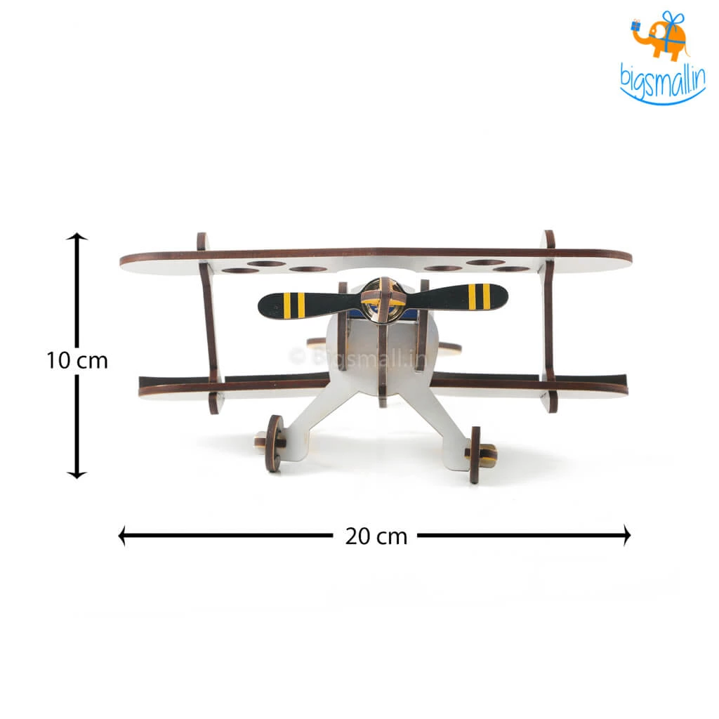 Ascetic Plane Pen Stand