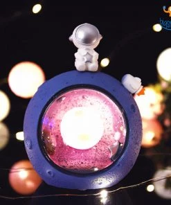 Bigsmall_hmk Astronaut Night Lamp Corporate