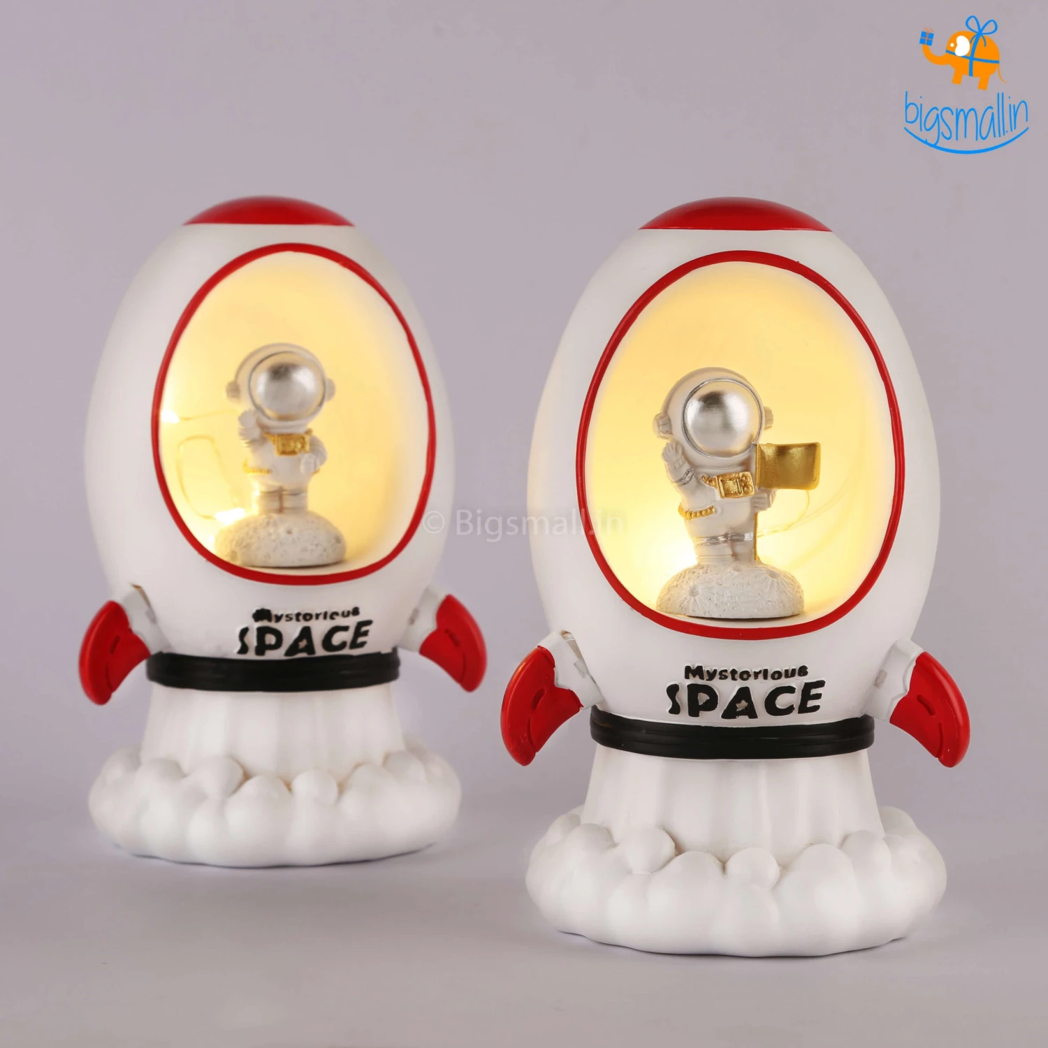 Bigsmall Astro Rocket Lamp
