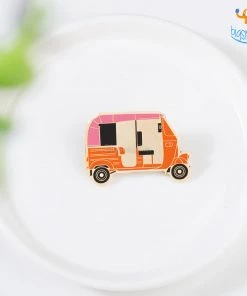 Bigsmall_piu Rickshaw Lapel Pin