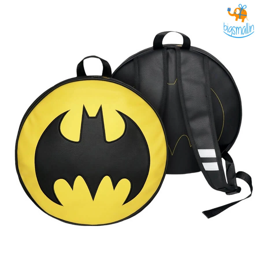 Bigsmall_hmk Batman Logo Round Backpack All Of It
