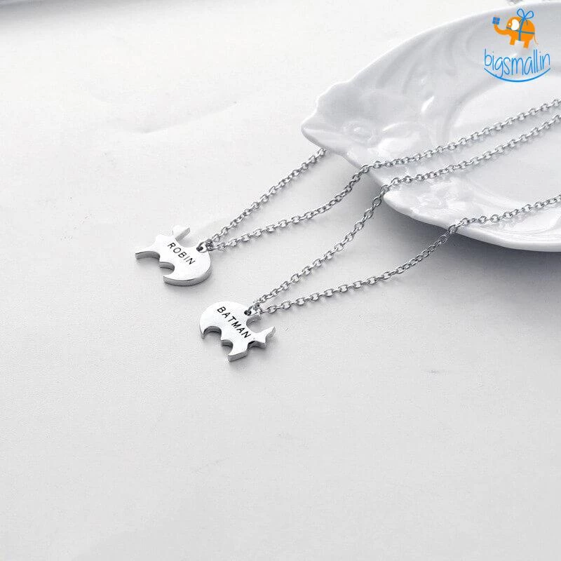 AmyLi All Of It Batman Robin Chain Set