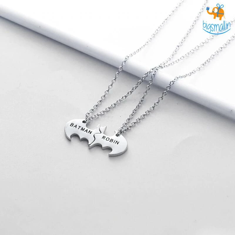 AmyLi All Of It Batman Robin Chain Set