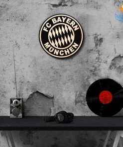 Bigsmall_cc FC Bayern Munich Engraved Wooden Crest Father's Day