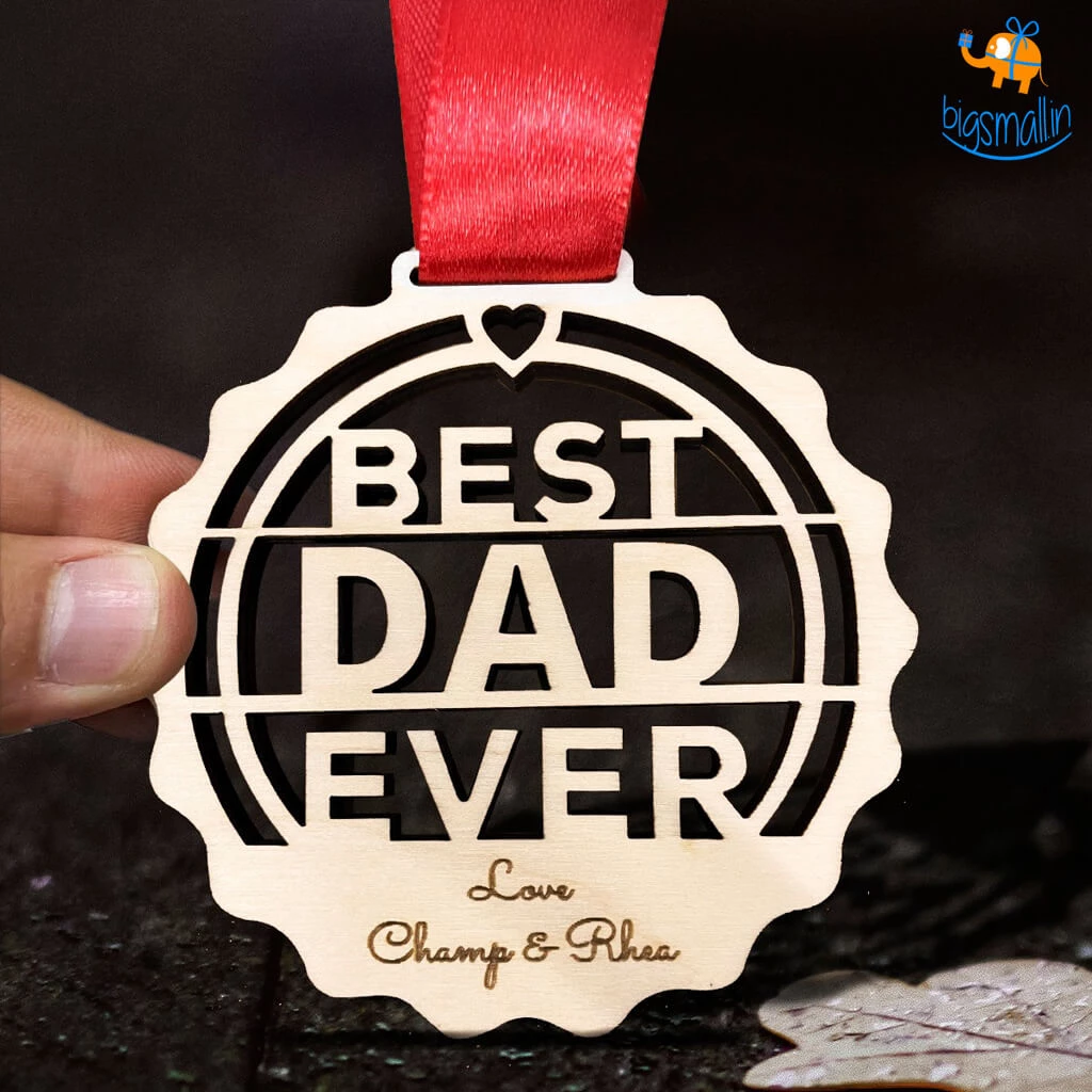 Chitra Chaya Personalized Best Dad Wooden Medal | COD Not Available Father's Day