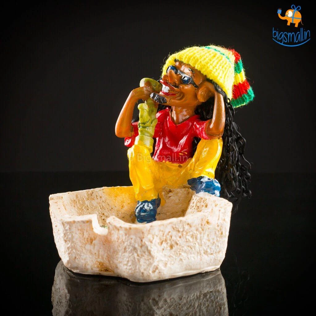 Vinny Y Bob Marley Ashtrays