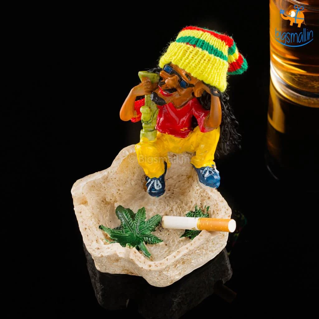 Vinny Y Bob Marley Ashtrays