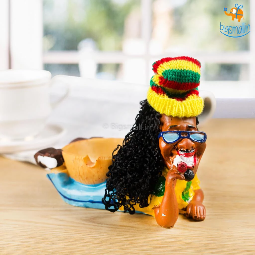 Vinny Y Bob Marley Ashtrays