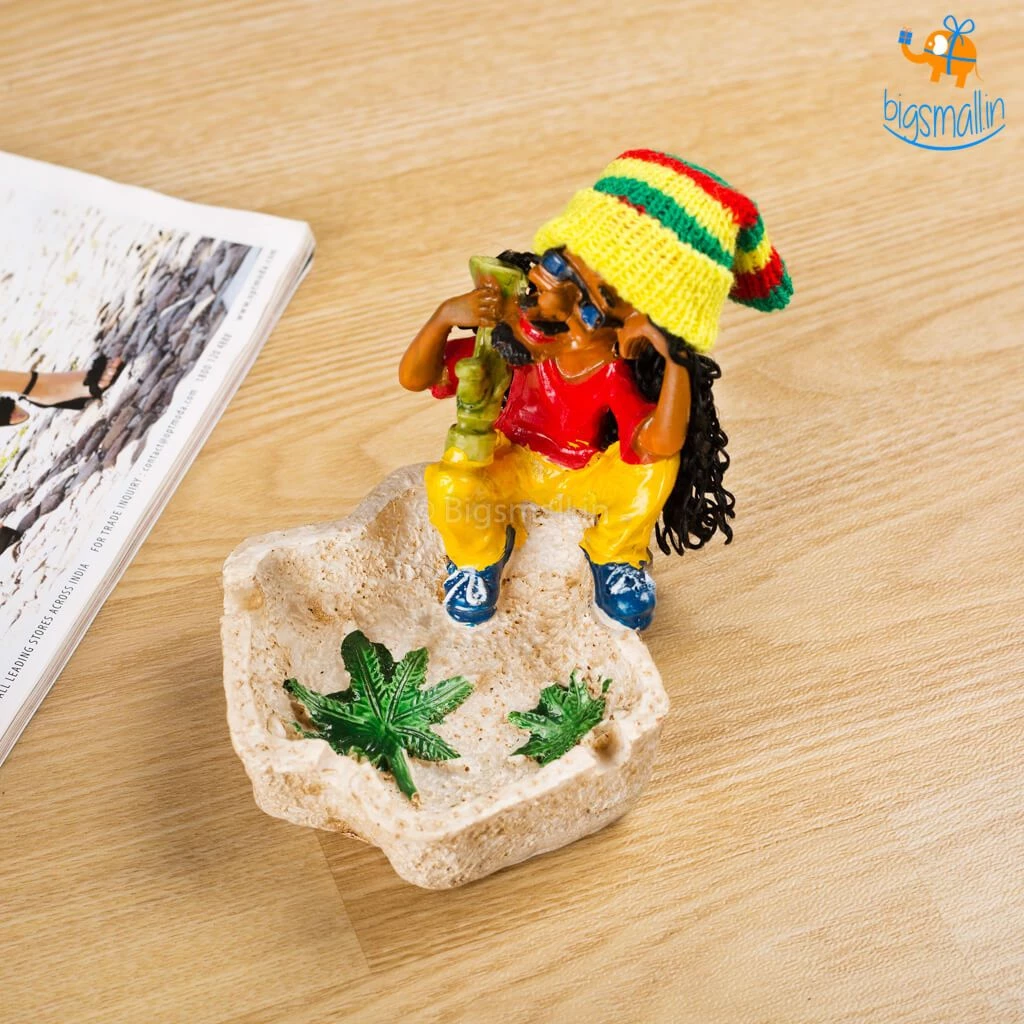 Vinny Y Bob Marley Ashtrays