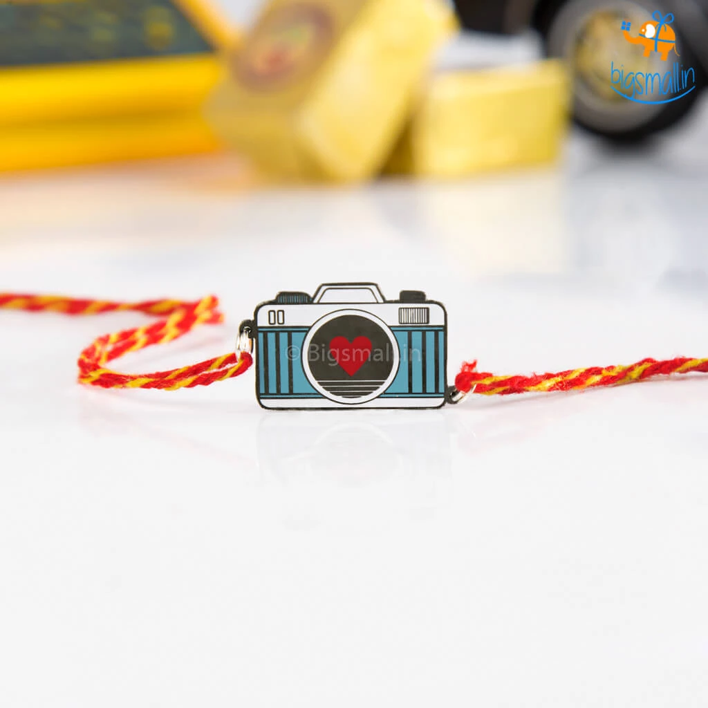 Bigsmall_piu Camera Bhai Rakhi