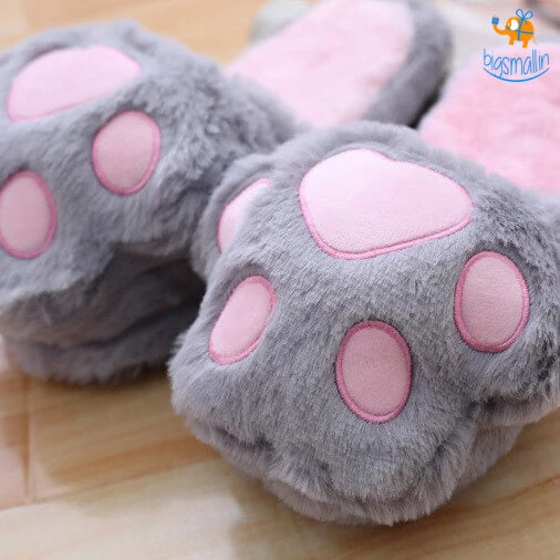 AmyLi All Of It Cat Paw Plush Slippers