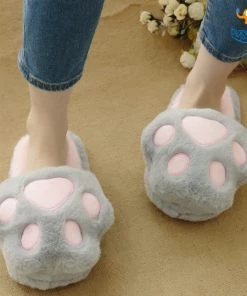 AmyLi All Of It Cat Paw Plush Slippers