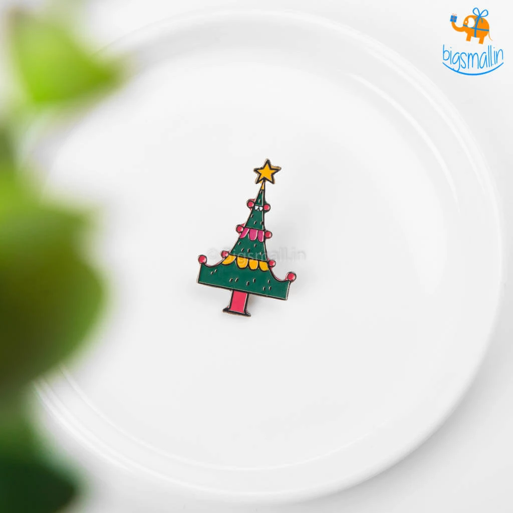 Bigsmall_piu Christmas Lapel Pin All Of It