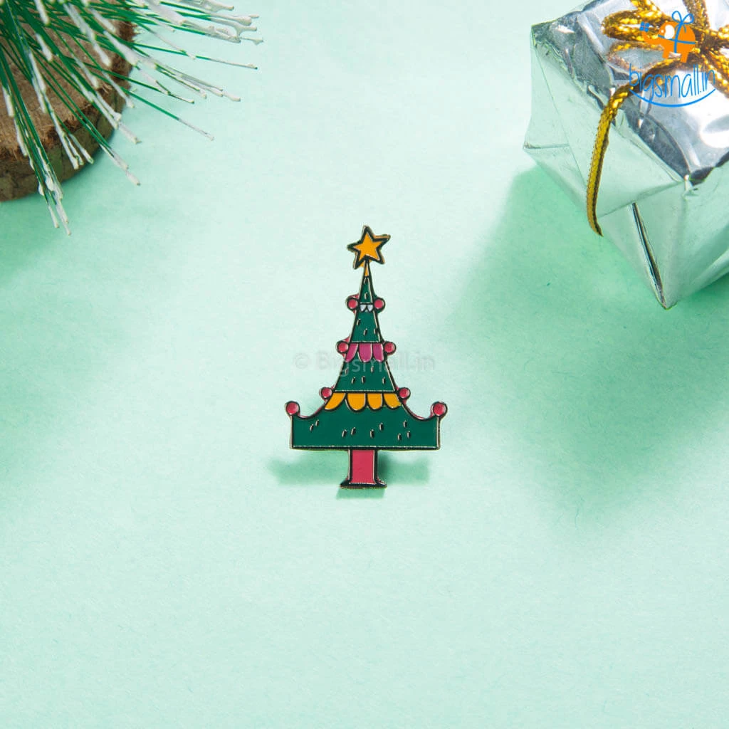 Bigsmall_piu Christmas Lapel Pin All Of It