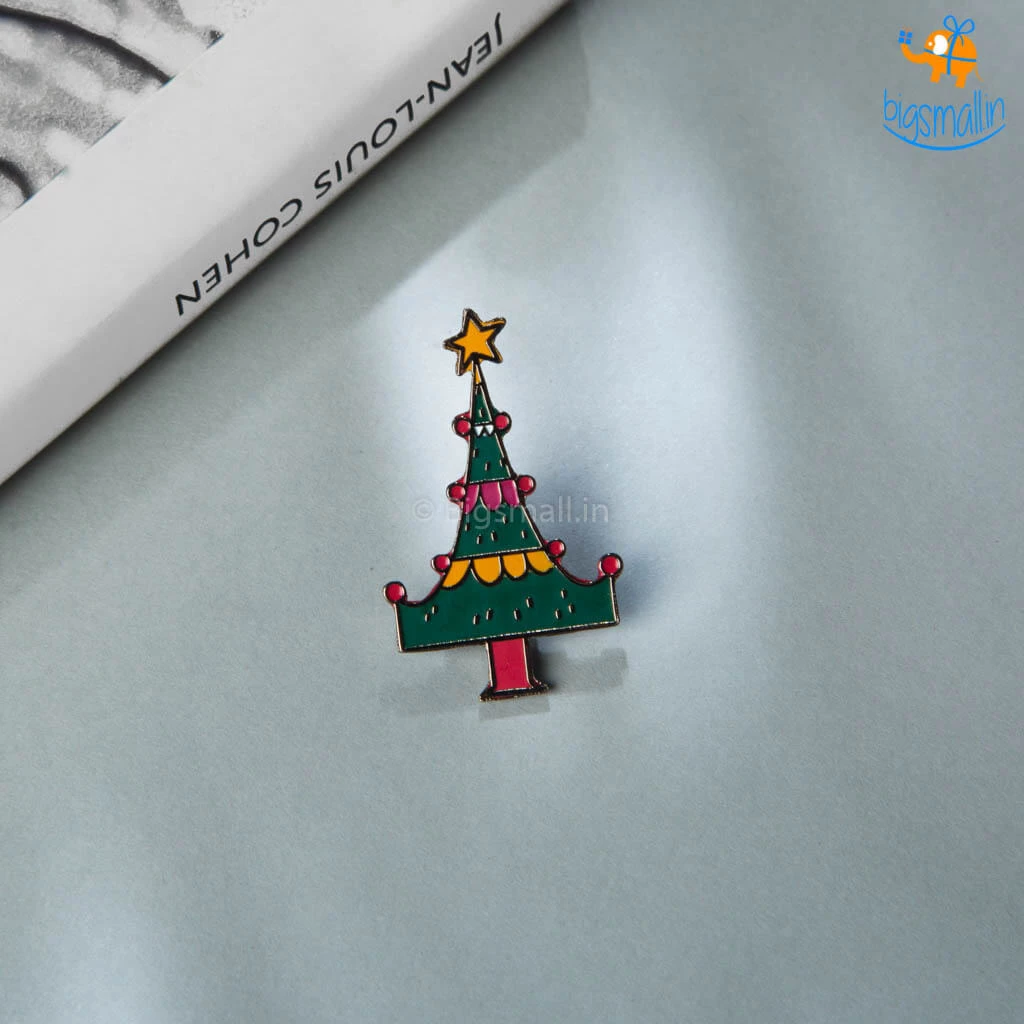Bigsmall_piu Christmas Lapel Pin All Of It