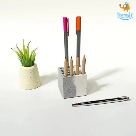 Elite Earth Gurpreet Father's Day Concrete Multi Pen Stand