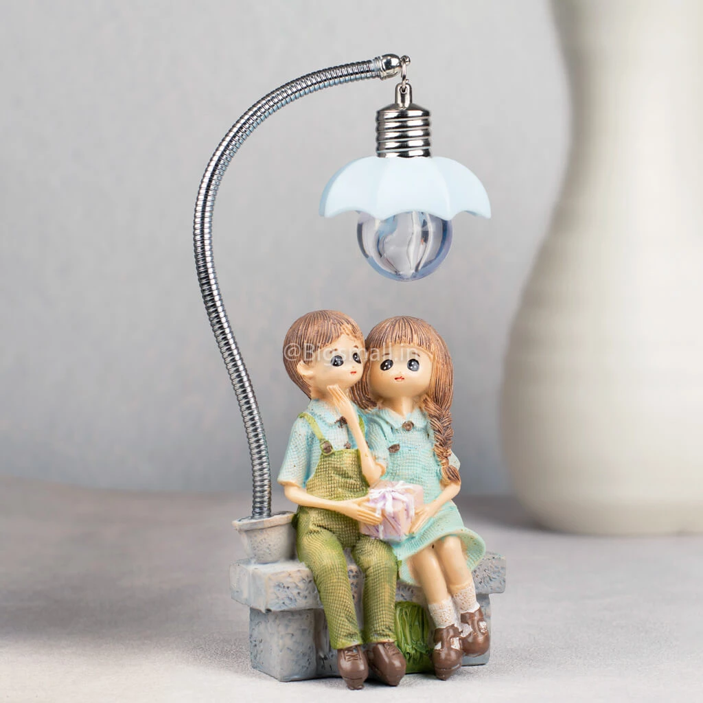 Big Daddy Couple On A Bench Table Lamp New