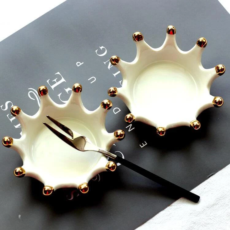 Mugga Corporate Queen Jewellery Holder