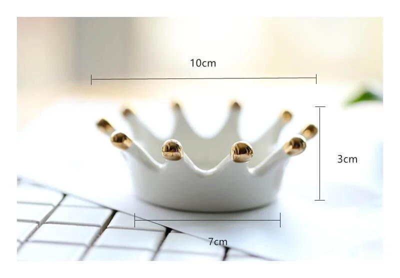 Mugga Corporate Queen Jewellery Holder