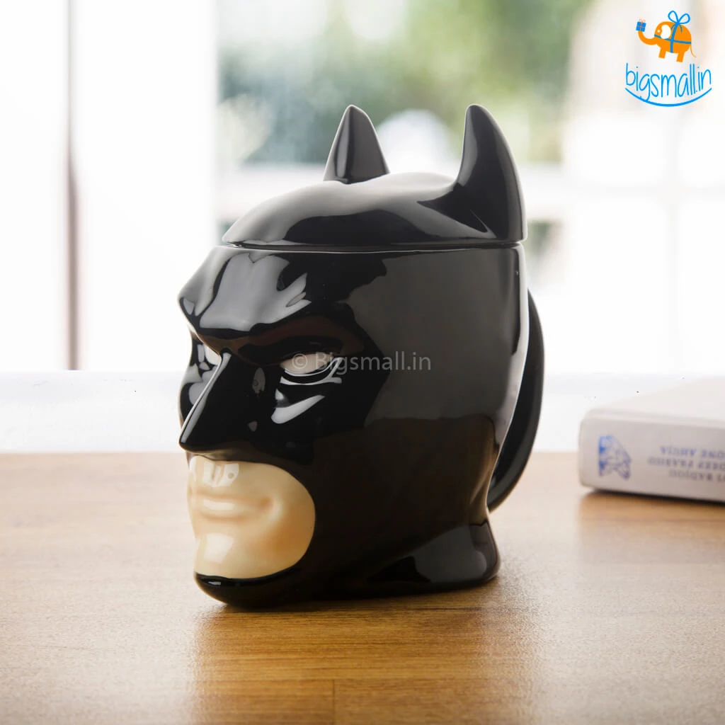 Bigsmall_hmk Official DC Dark Knight Mugs With Lid