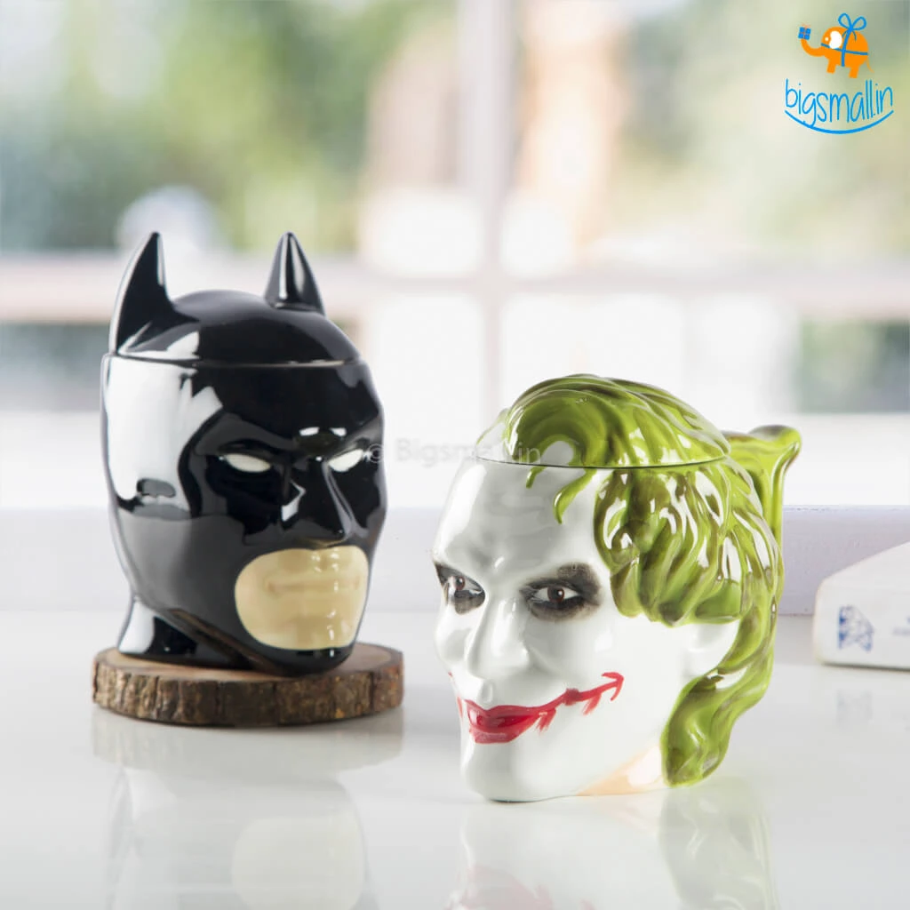Bigsmall_hmk Official DC Dark Knight Mugs With Lid